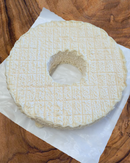 Little Cedar Mokoan Eclipse Goats Cheese 1kg